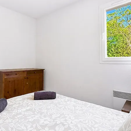 Apartman Elegant T3 Avec Terrasse & Piscine Et Parking