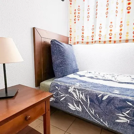 Elegant T3 Avec Terrasse & Piscine Et Parking Prayssac