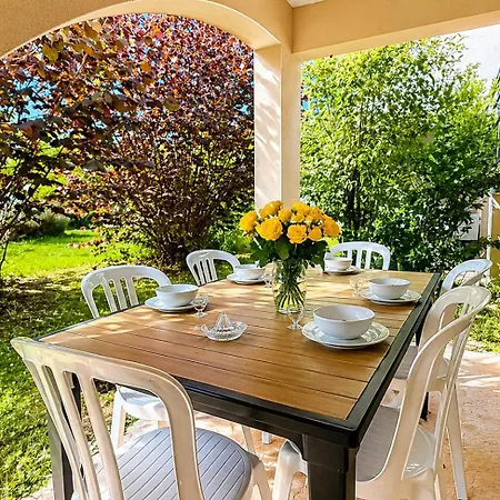 Elegant T3 Avec Terrasse & Piscine Et Parking Apartman Prayssac